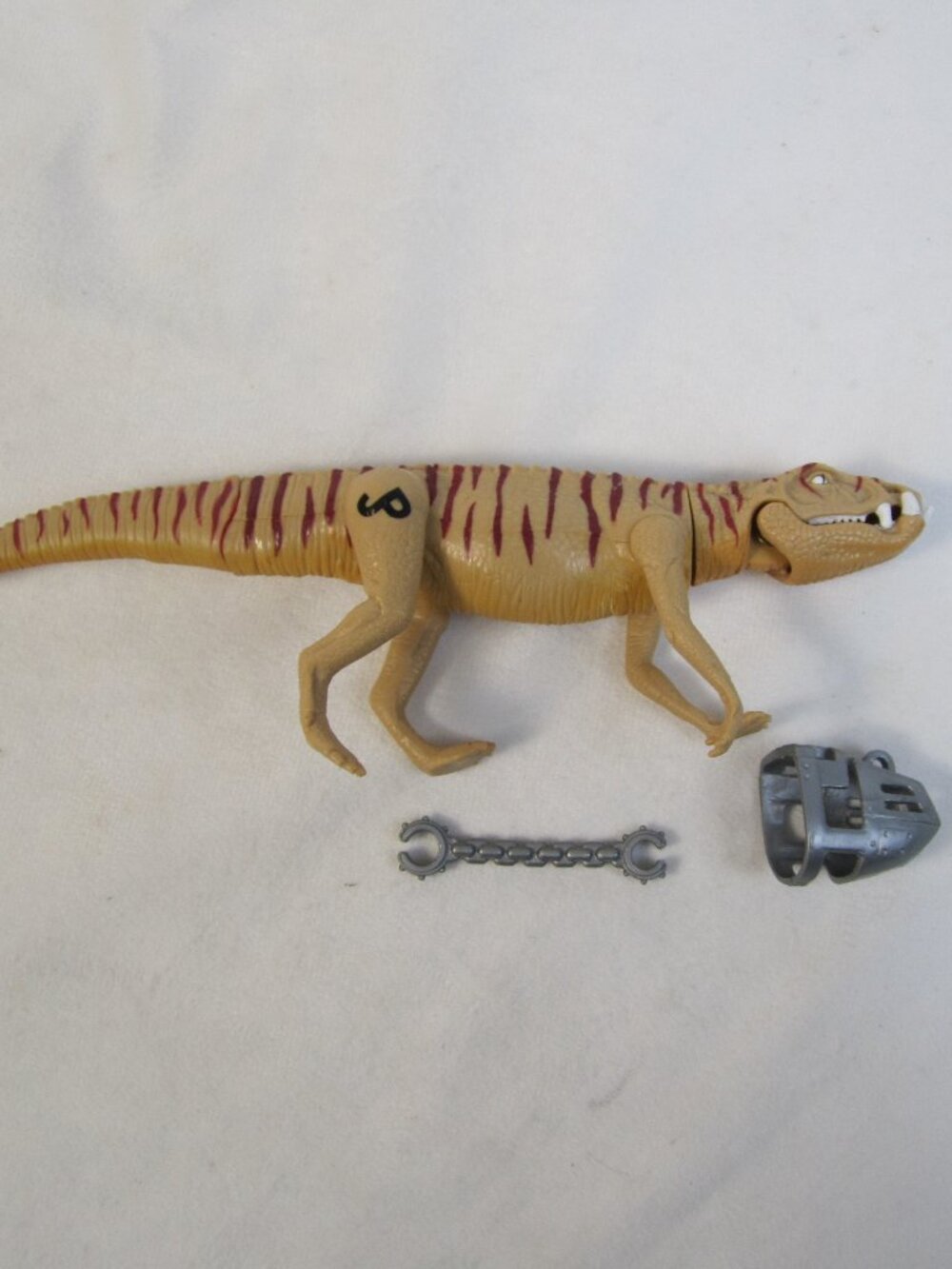 Jurassic Park JP 1997 Ornithosuchus Snapping Jaws with Accessories 9.5"